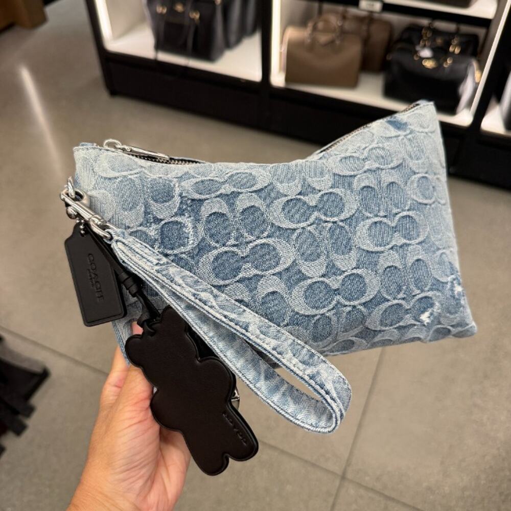 Coach Pouch In Loved Signature Denim With Charms CEU09 Silver/Light Indigo
